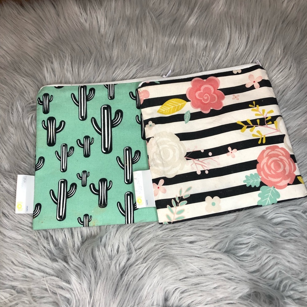 Two Itzy Ritzy reuse-able snack bags